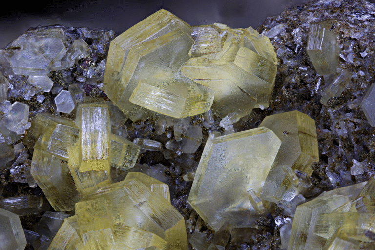 Chabazite-Na, Bickers Quarry, New Zealand