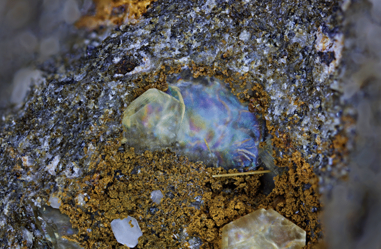 Apatite, Chabazite-Na, Chlorite, Bickers Quarry, New Zealand